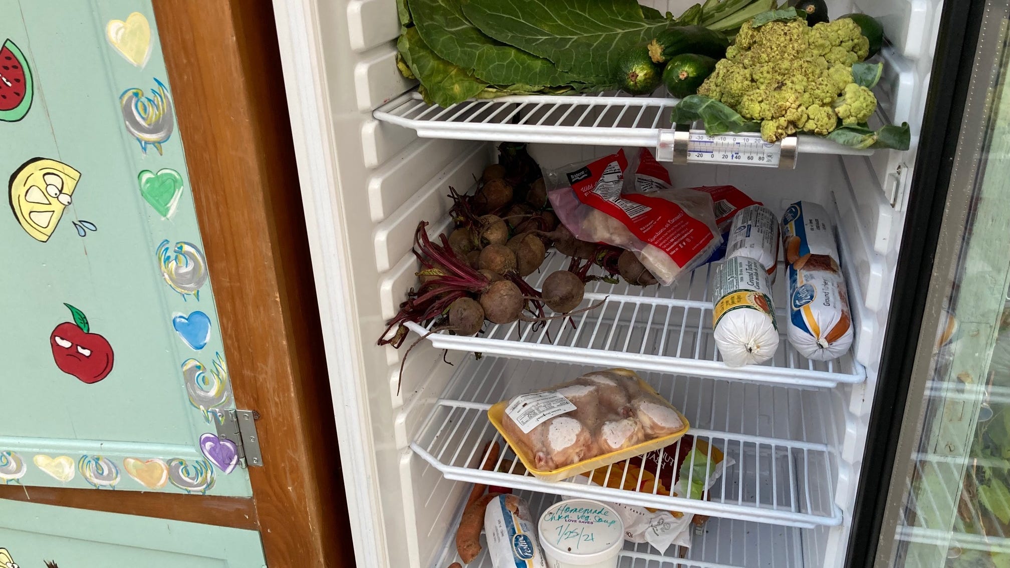 Chicago 'Love Fridge' movement grows past pandemic