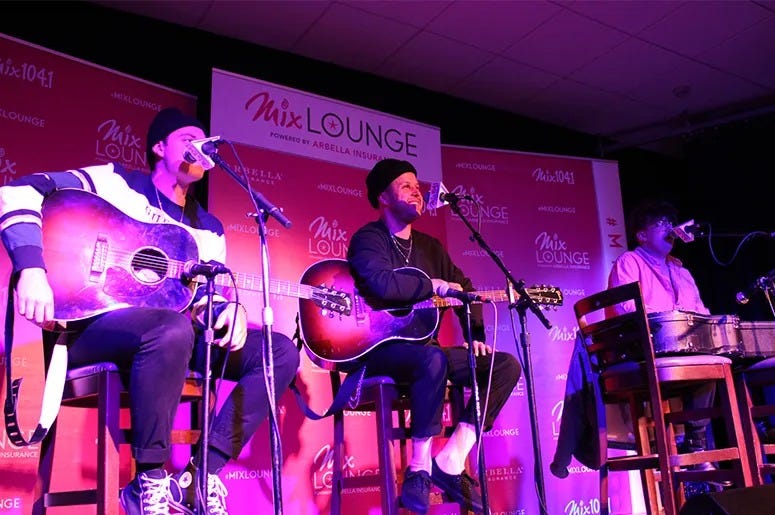 LovelyTheBand