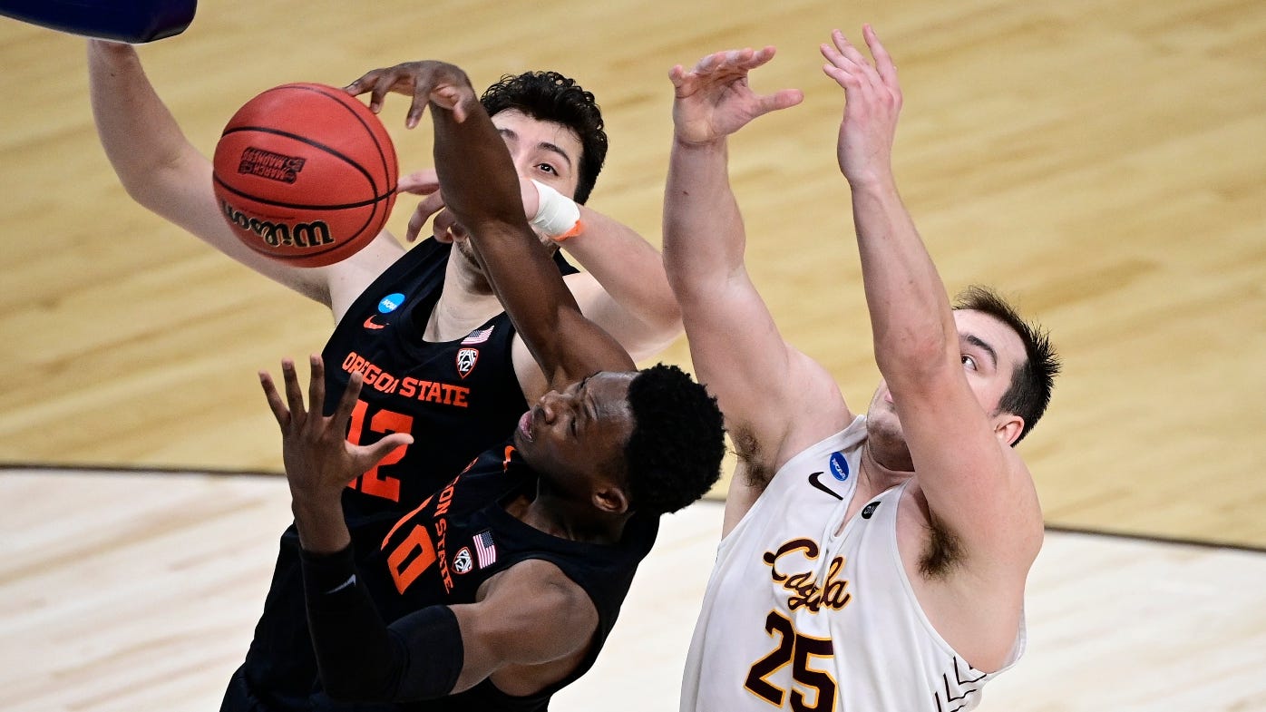 Loyola falls 65-58 to Oregon State in Sweet 16