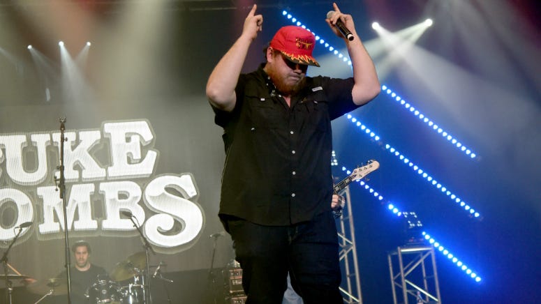 Luke Combs Fans Help Make Video for Acoustic "Beautiful Crazy"