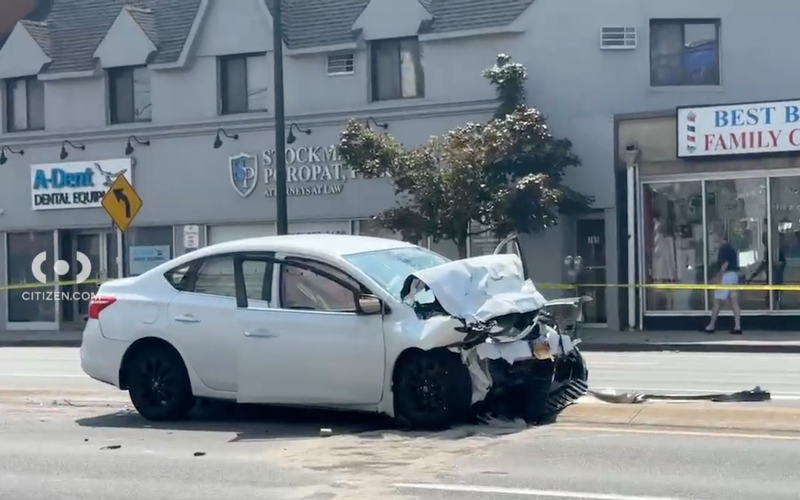 Uber driver killed in 3-car crash with party bus on Long Island