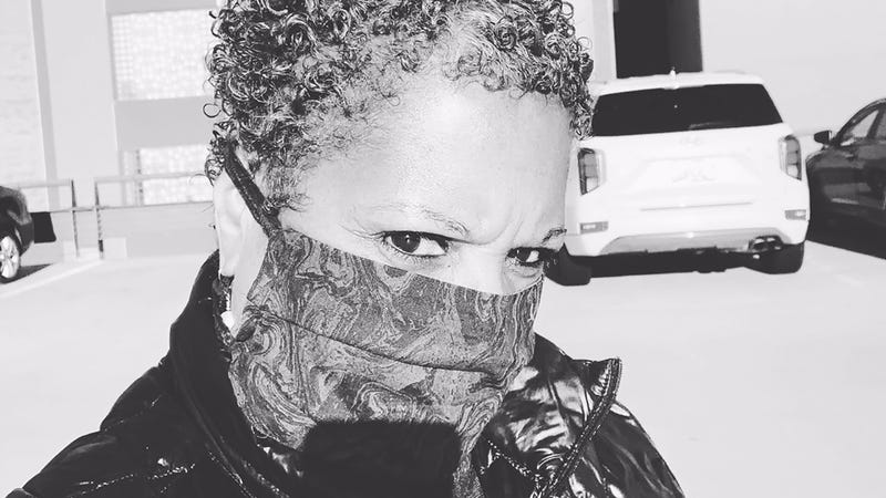 Lynne Hayes-Freeland wearing a face mask