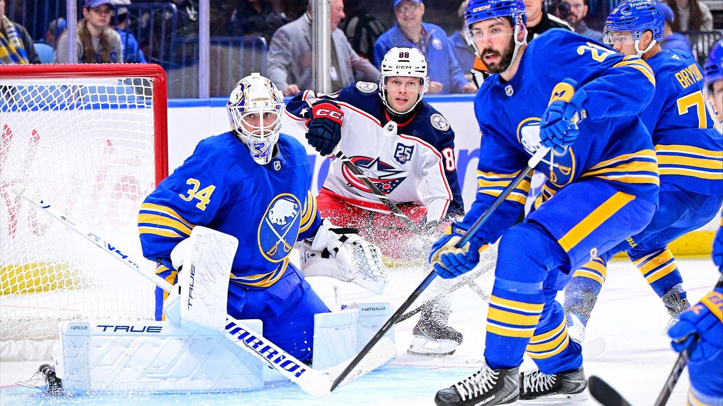 Alex Lyon ready to start season as Sabres' No. 1 goalie