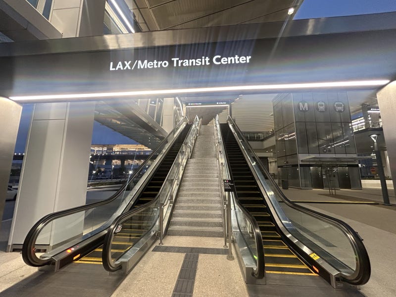 LAX/Metro