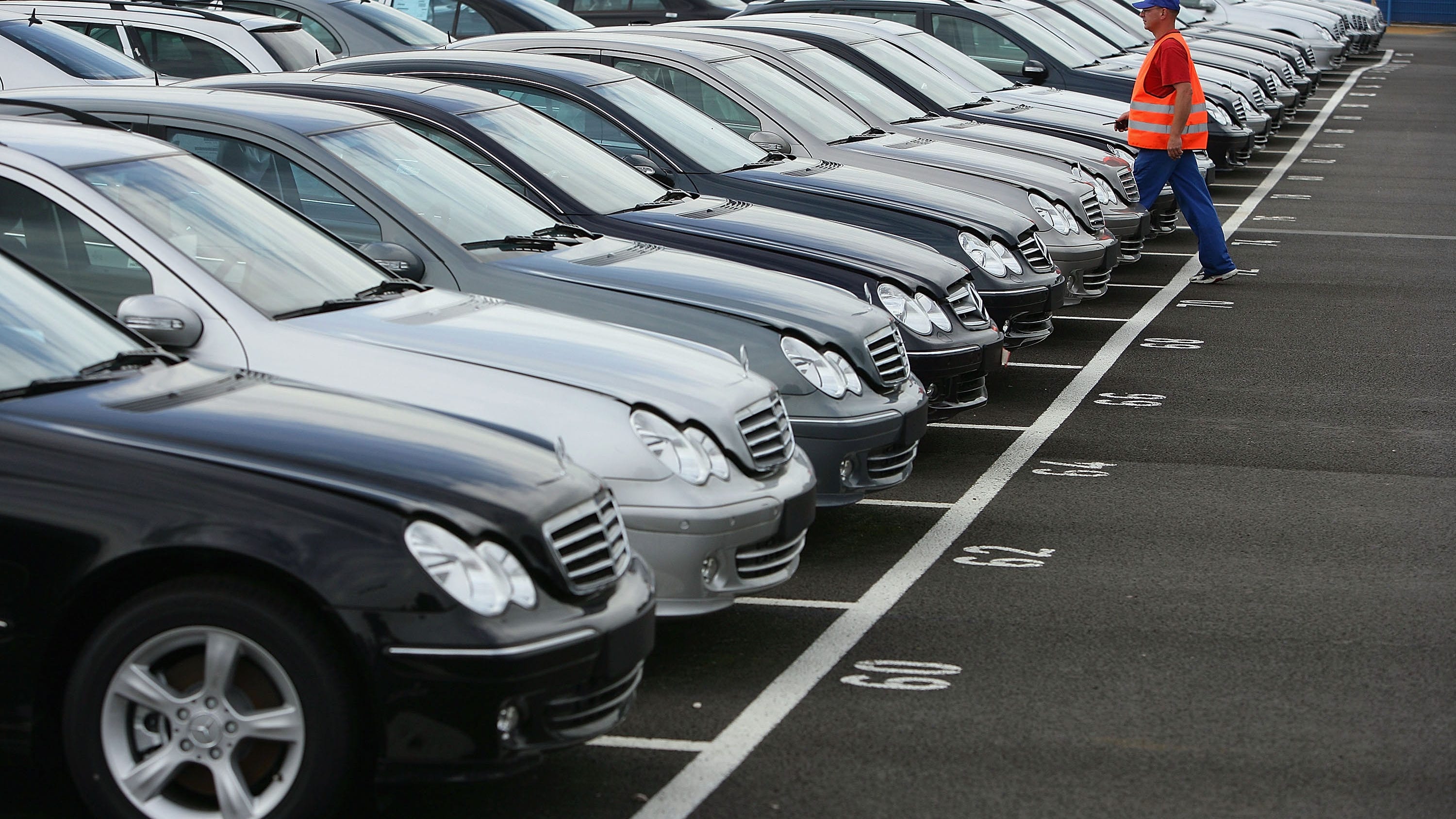 AutoNSider Exclusive: Your Inside Guide For Buying a Car
