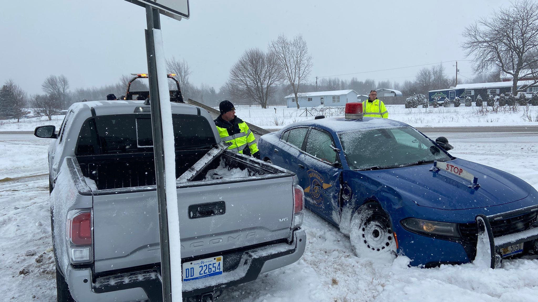 MSP patrol car hit on freeway during huge snowstorm in West Michigan