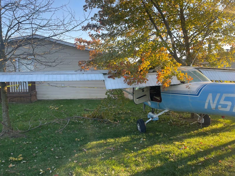 Small plane crash in Washtenaw County 