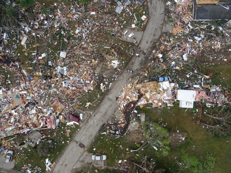Gaylord tornado destruction