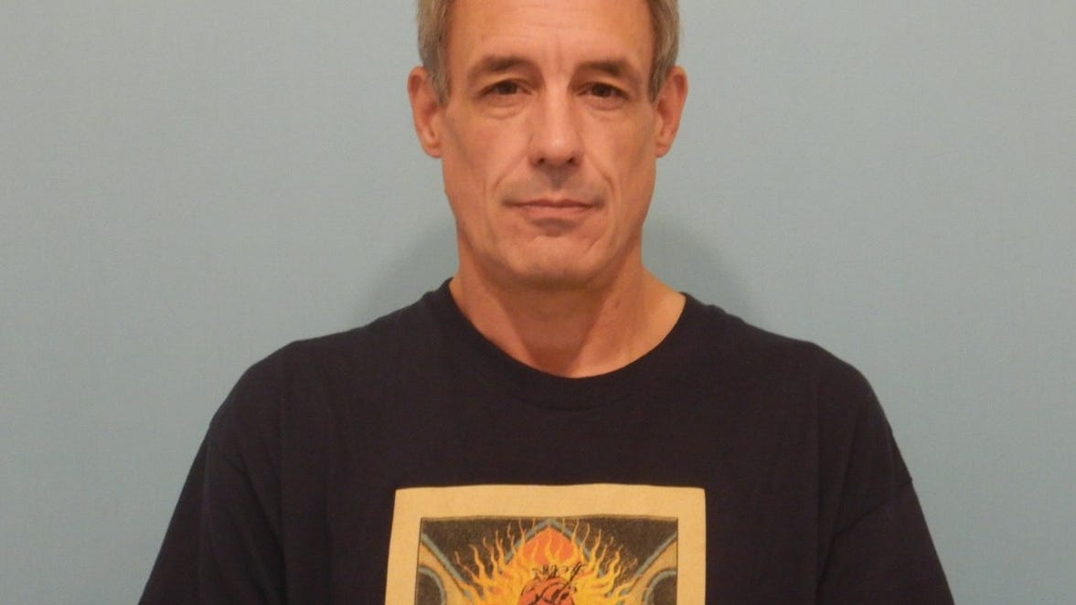 Naperville man stuck swastikas on candidate's campaign signs: prosecutors