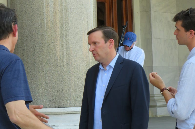 Sen. Chris Murphy (D-CT) with constituents at the State Capitol, 6/28/21