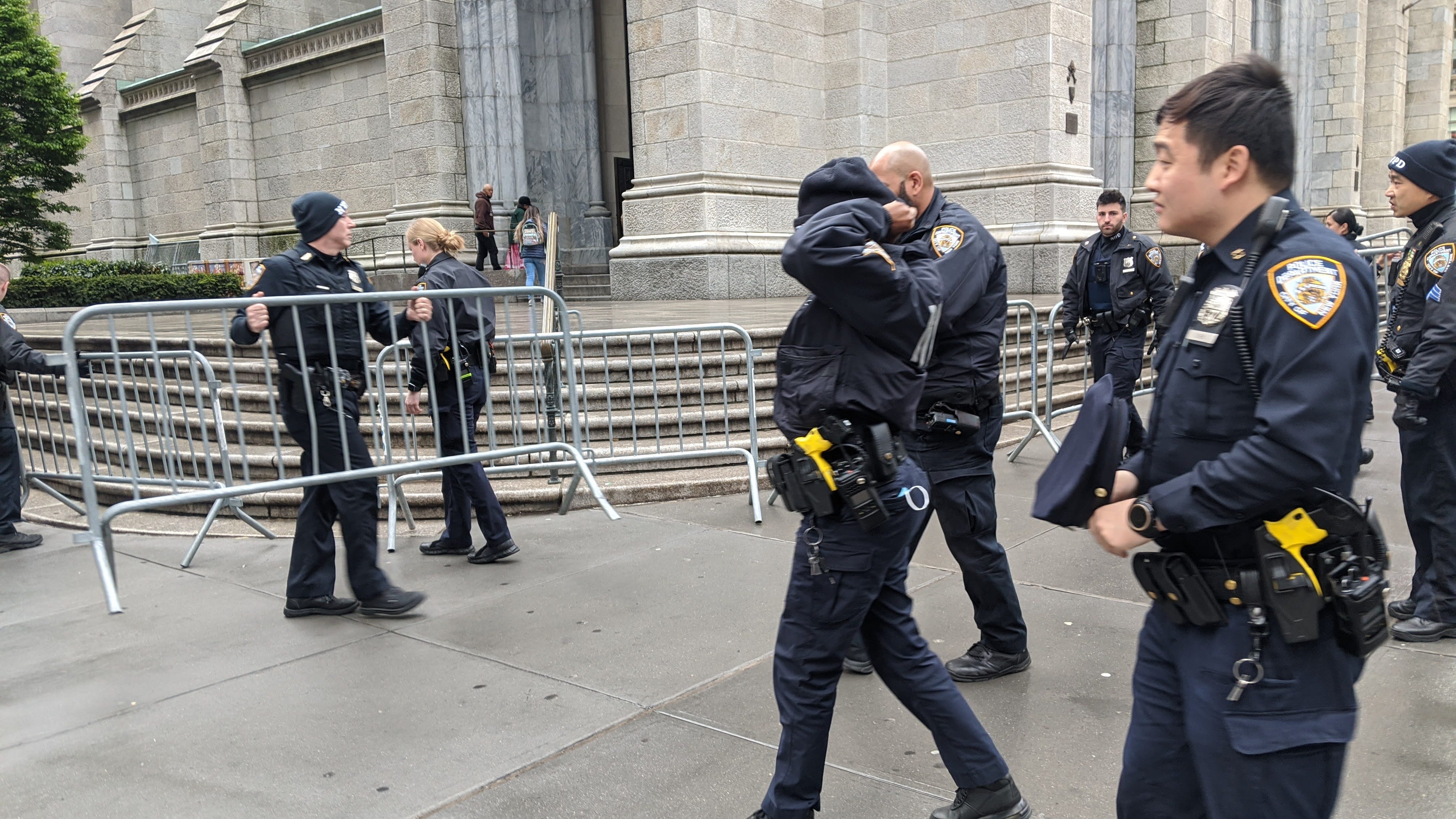 Abortion rights activists block anti-abortion group at Manhattan cathedral