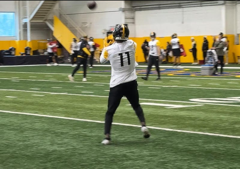 Marquez Valdes-Scantling in Steelers practice