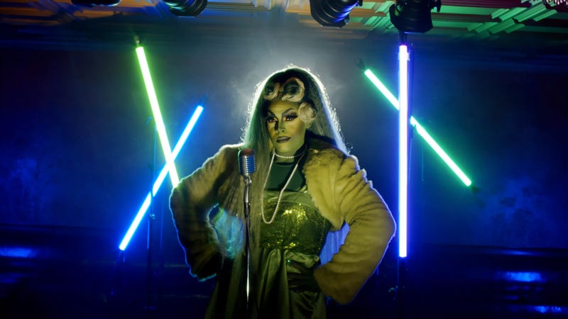“Mabeline: The Greenaissance Tour”