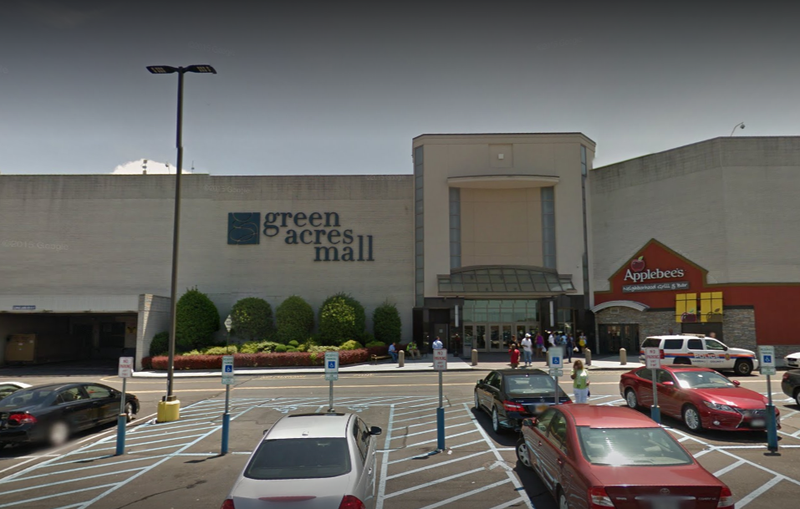 Green Acres Mall entrance