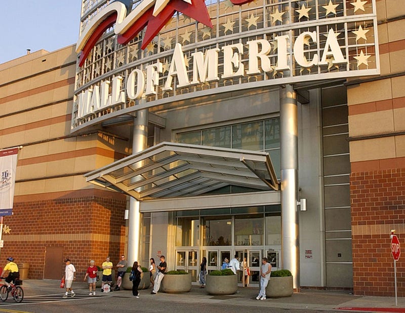boy, injured, fall, Mall of America