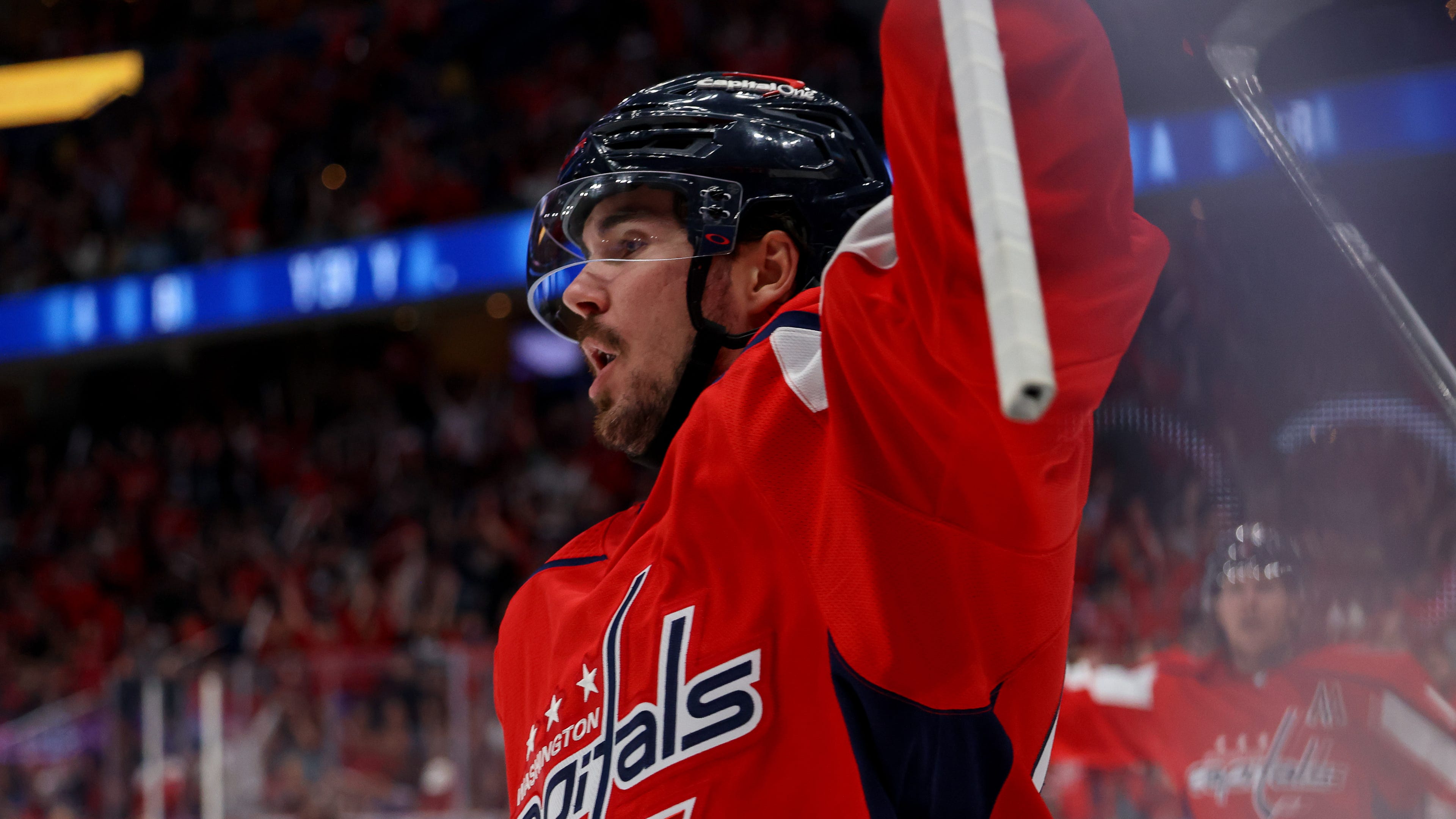 Capitals re-sign Marcus Johansson