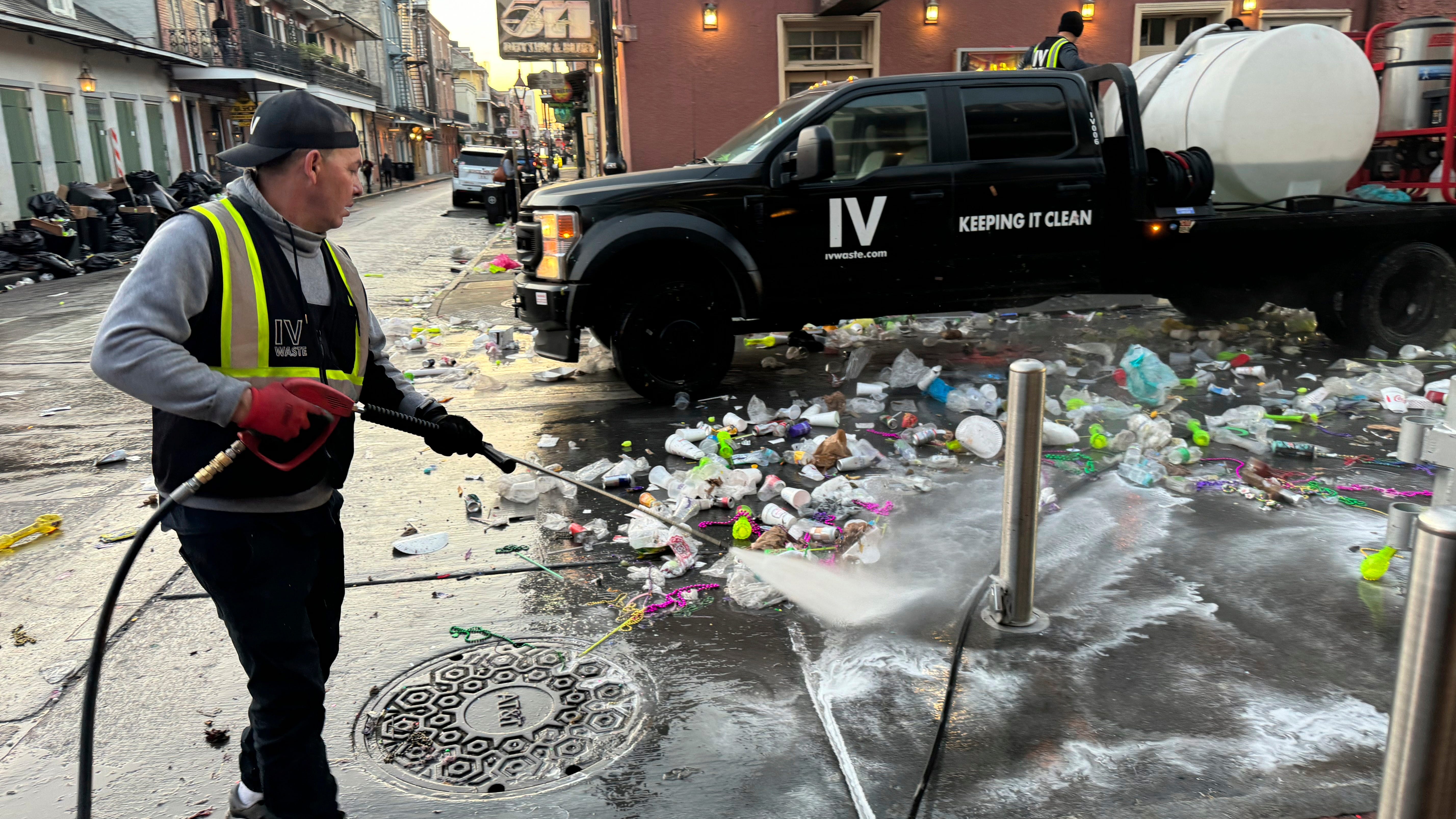 Sidney Torres on IV Waste’s cancelled FQ-garbage contract: ‘Oliver Thomas is pushing Troy Henry… It’s all littered with politics’
