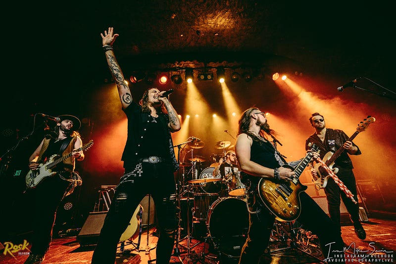 Mark Daly and The Ravens - The Showbox - Seattle, WA 11.19.25