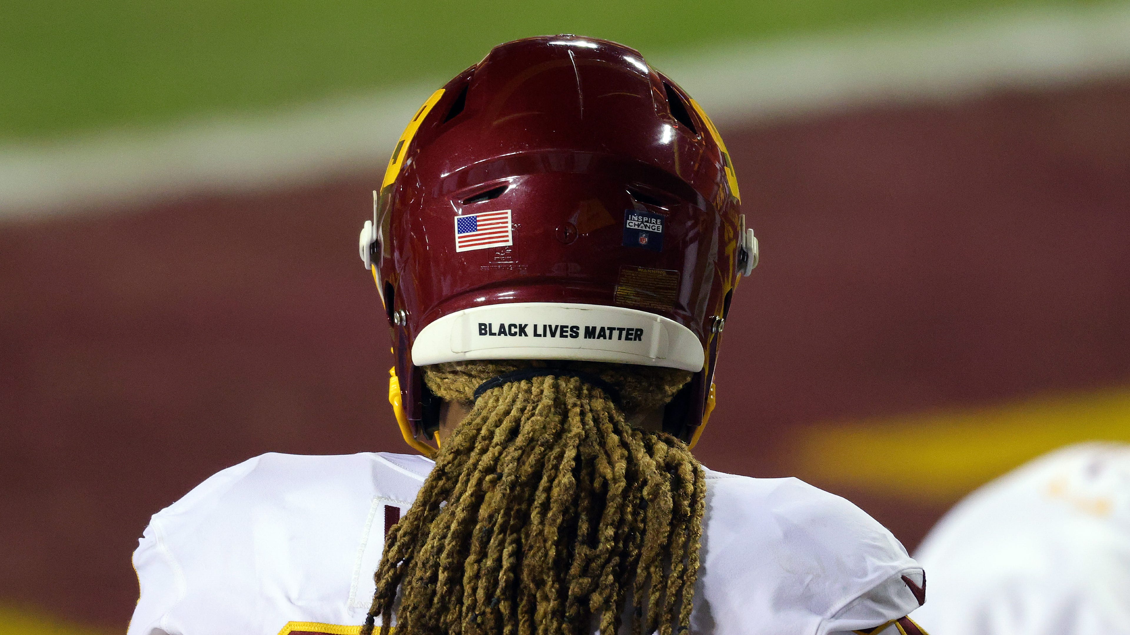 NBC displays 'Maroon 4' graphic that would make Jim Zorn blush