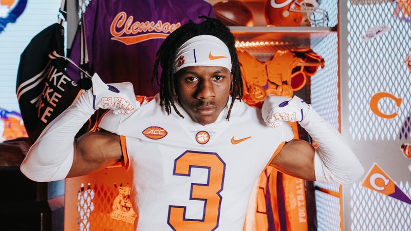 Marquise Henderson 