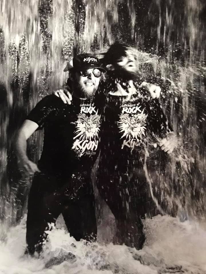 Marty and Dick in a Fountain