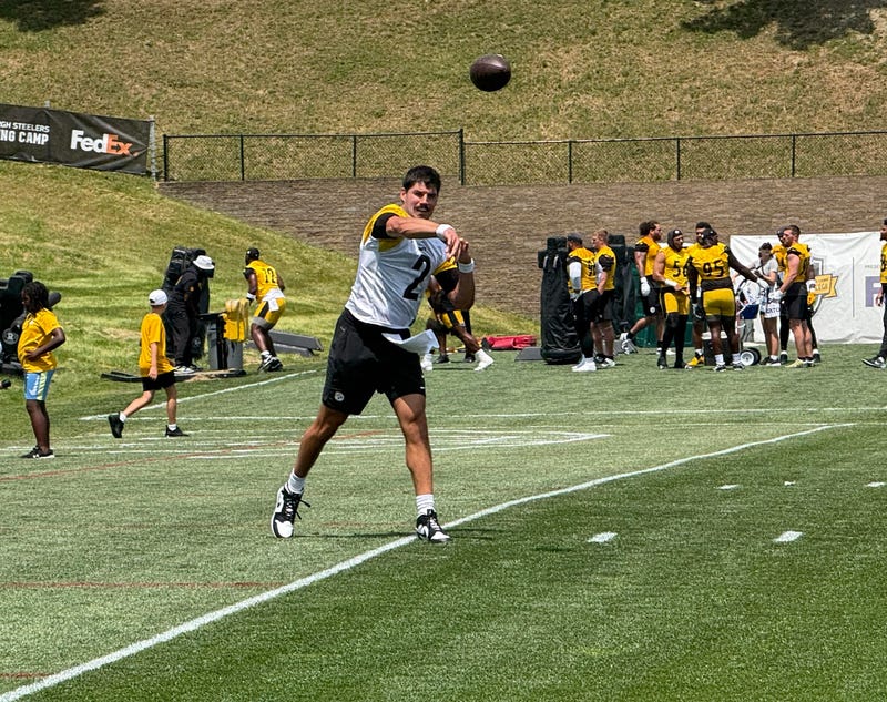 Mason Rudolph throwing