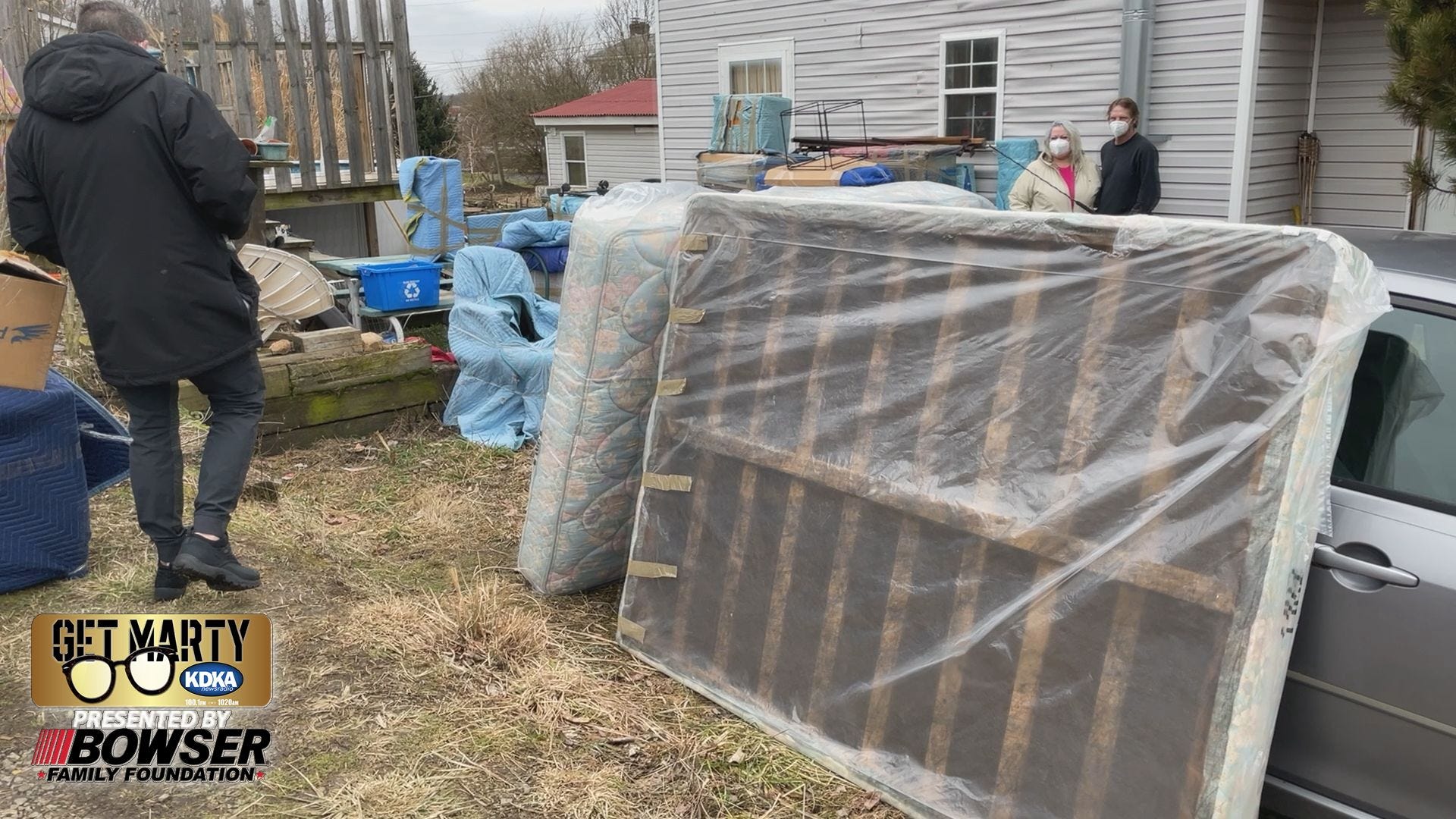 Get Marty: Man donates household furnishings to local family