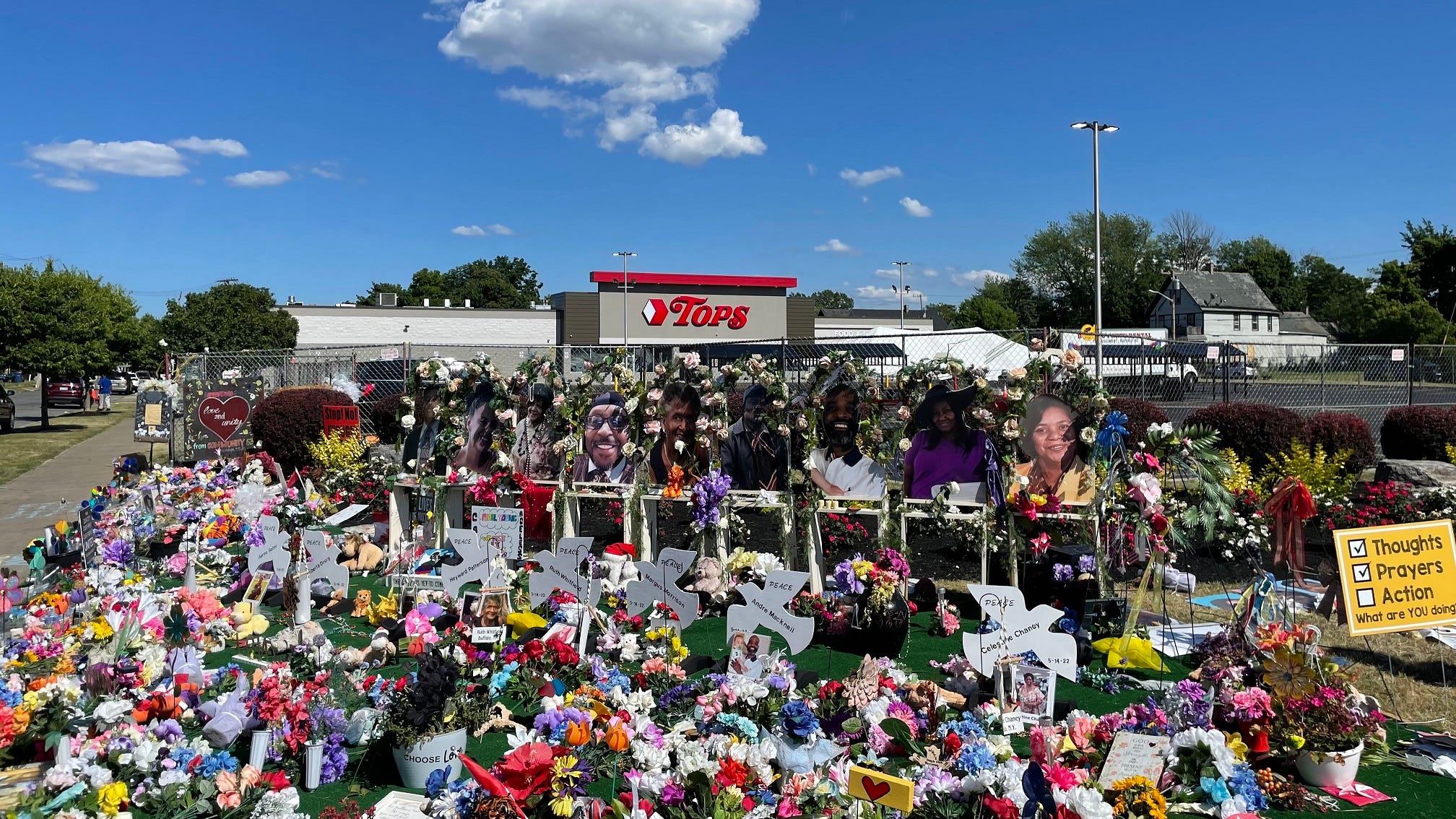 Families of victims in Tops mass shooting get set to face shooter during Wednesday's sentencing