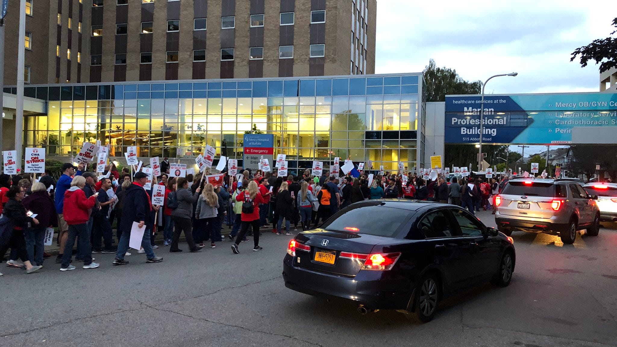 Mercy Hospital workers give strike authorization: 'A strike is an absolute last resort'