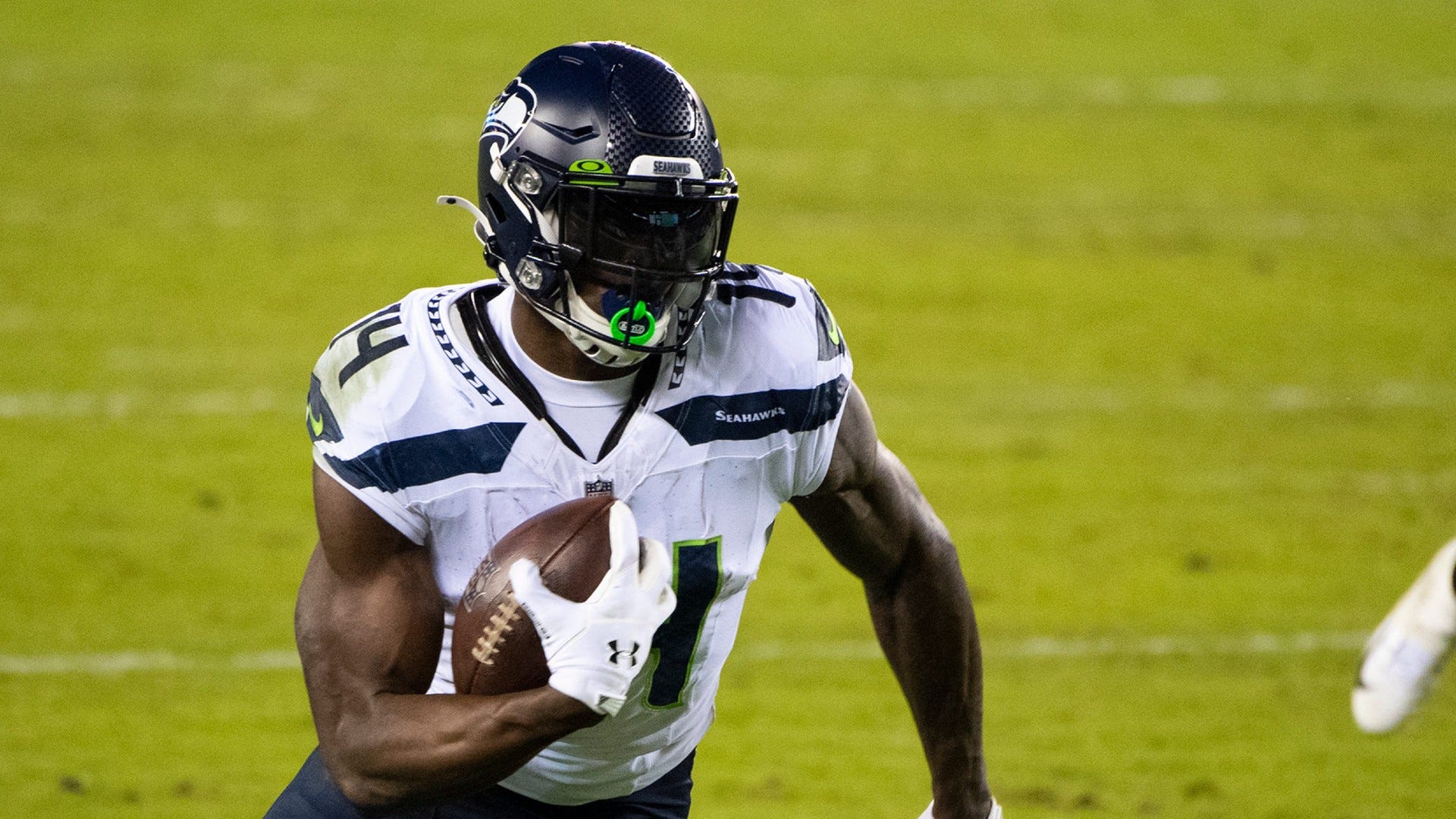 Should Eagles overpay to trade for D.K. Metcalf?