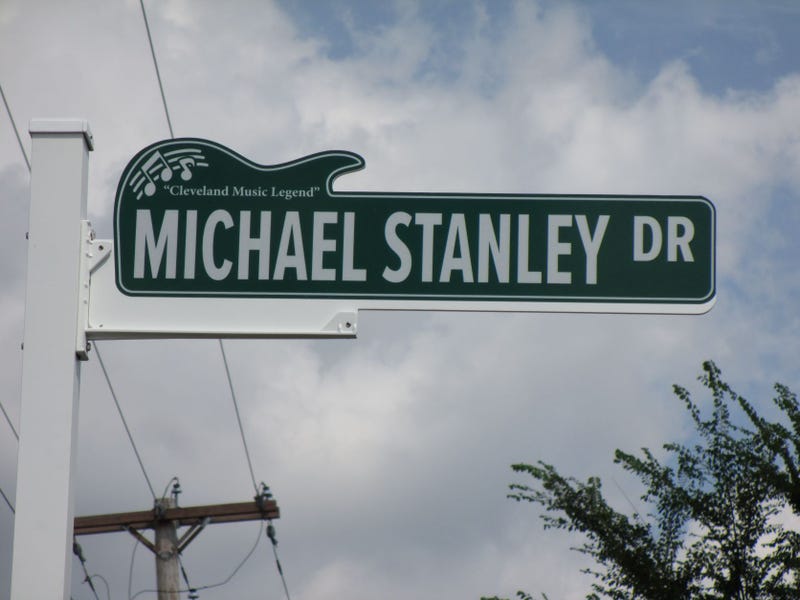Michael sign
