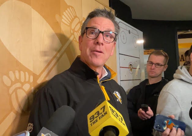Mike Sullivan in scrum