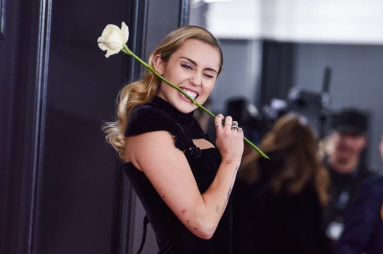Miley Cyrus Plays ‘Name That Song’ With Jimmy Fallon