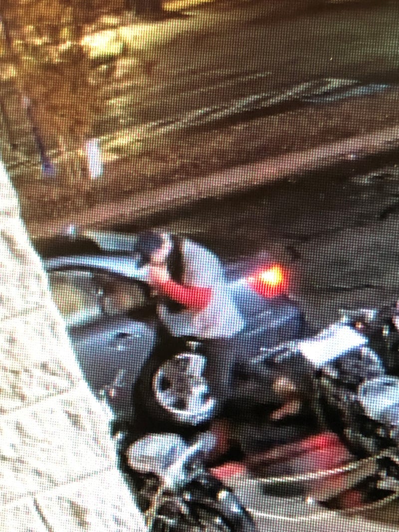 Police looking for bike bandit