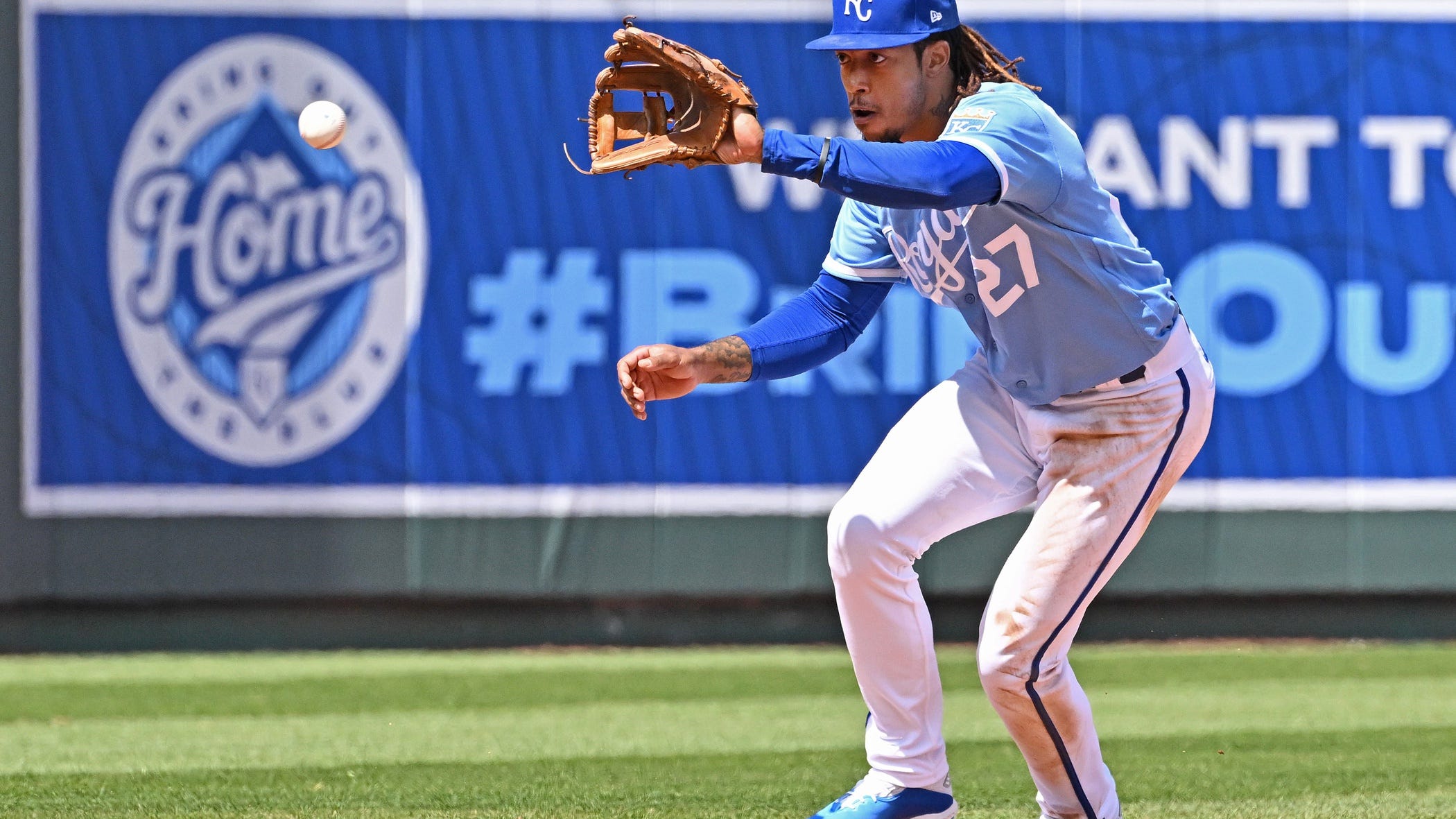 Red Sox getting shortstop from Royals in exchange for Josh Taylor