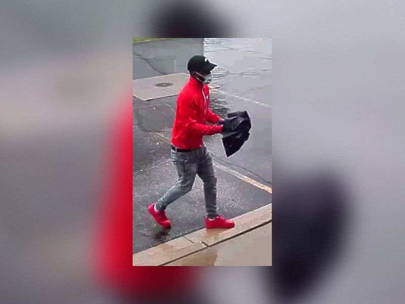 Monroe bank robbery suspect
