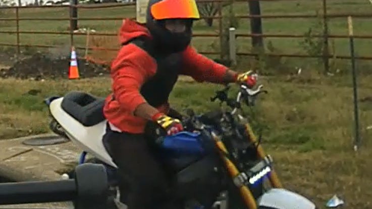 White Settlement Police seek motorcycle rider
