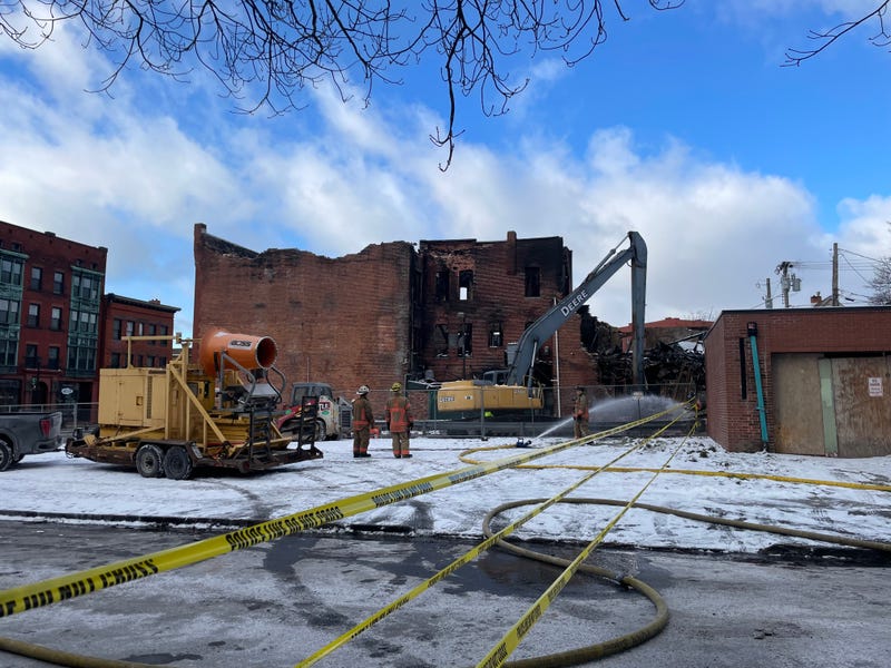 Mulligan's Brick Bar demolition