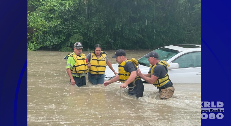 One man dies in Tarrant County flash flooding
