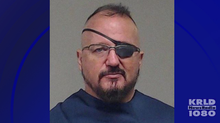 Judge: Oath Keeper leader Stewart Rhodes can't use "Trump made me do it" defense