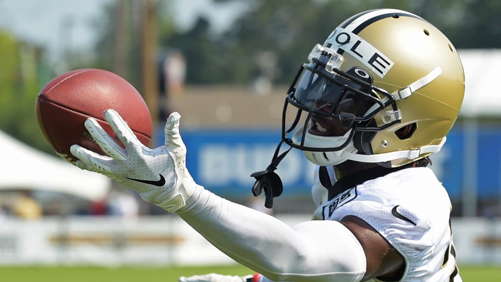 Breaking down a rough day for passing game at Saints training camp | Hebert & Garic