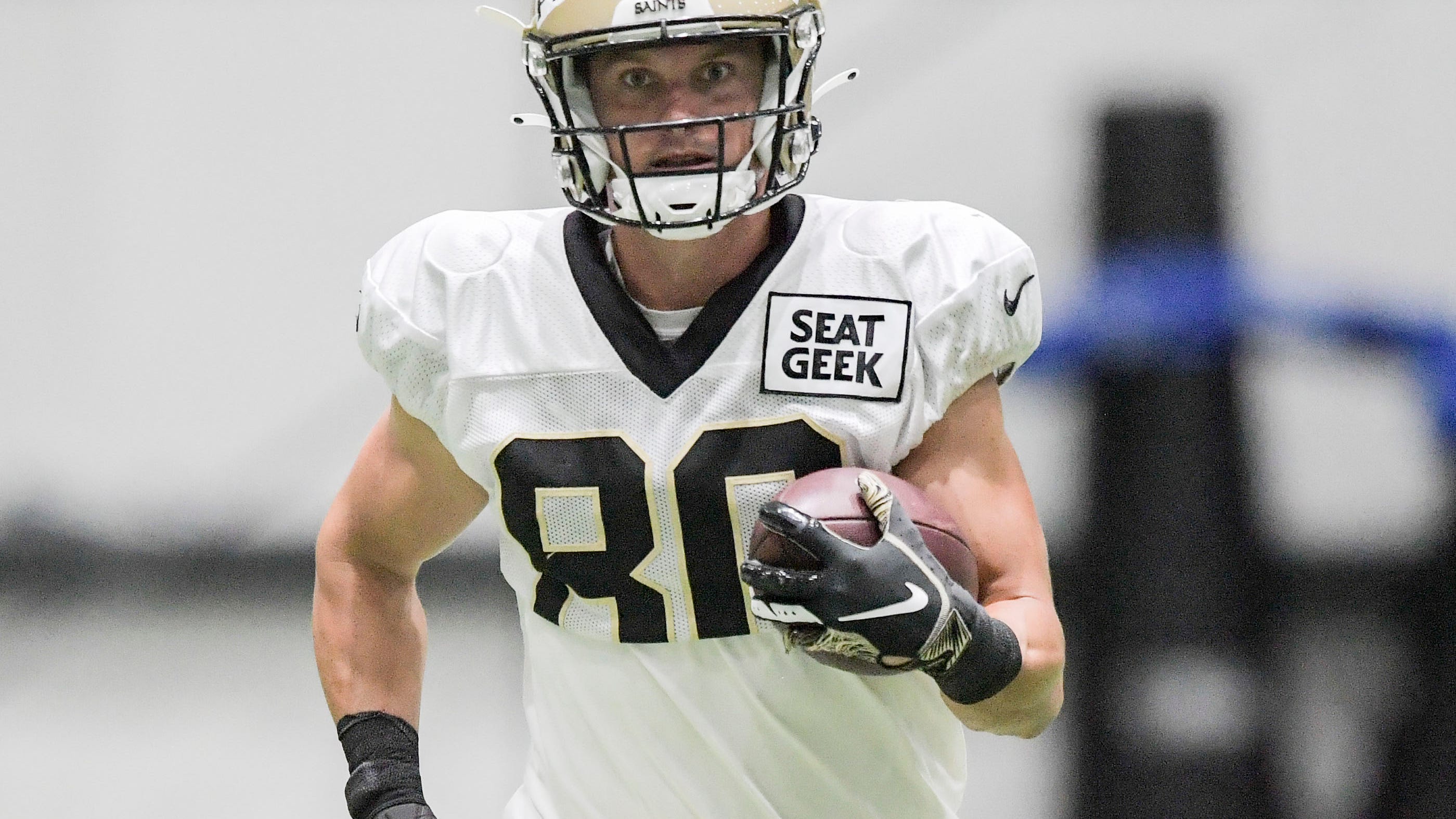 Report: Saints re-sign veteran WR Chris Hogan; QB Trevor Siemian to return
