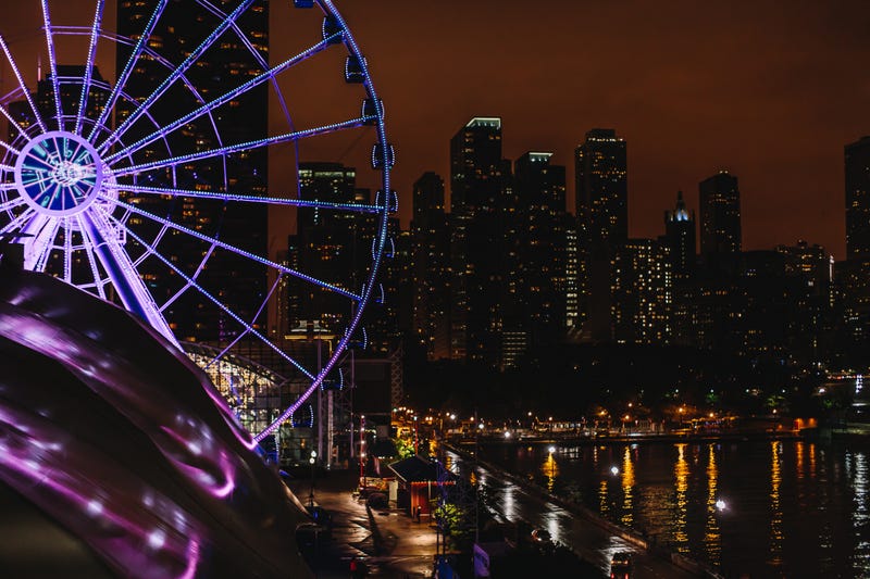 Navy Pier's Centennial Wheel at night 