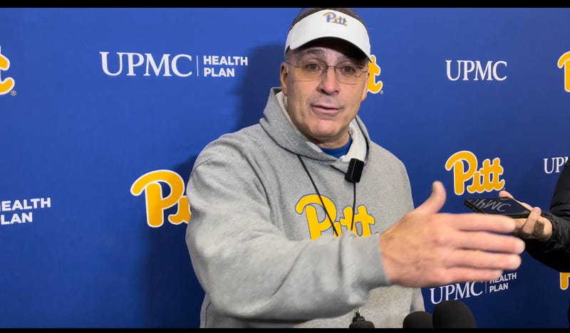 Pat Narduzzi at news conference 