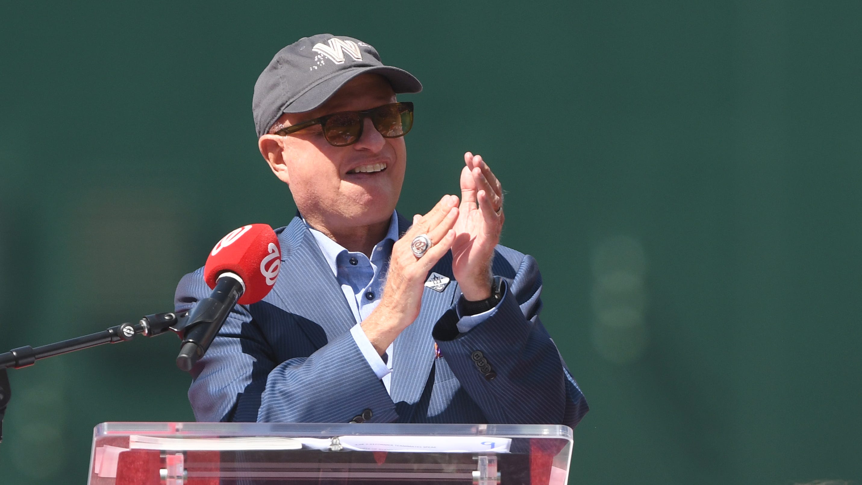 Svrluga: Two potential ownership groups have visited Nats, Leonsis not among them