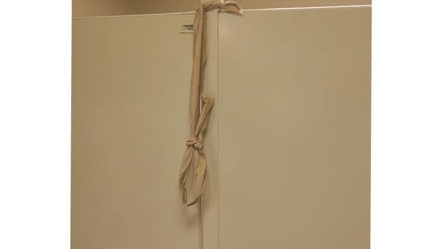 Prosecutor will not issue charges in case of paper noose found in Panera Bread bathroom in Grosse Pointe
