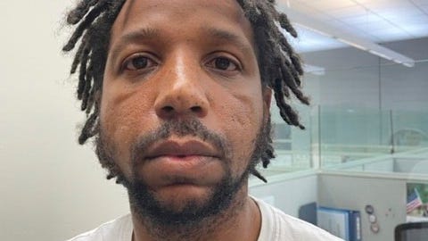 Report: New Orleans jail maintenance worker charged with helping inmates escape
