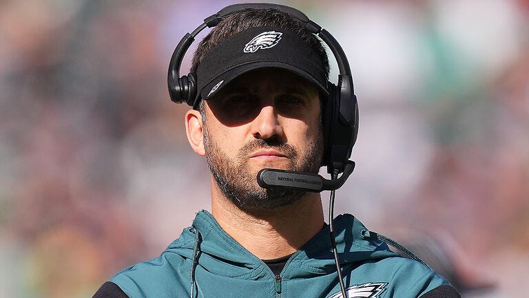 Nick Sirianni ribs relative who wore Steelers gear to Eagles' win over Pittsburgh
