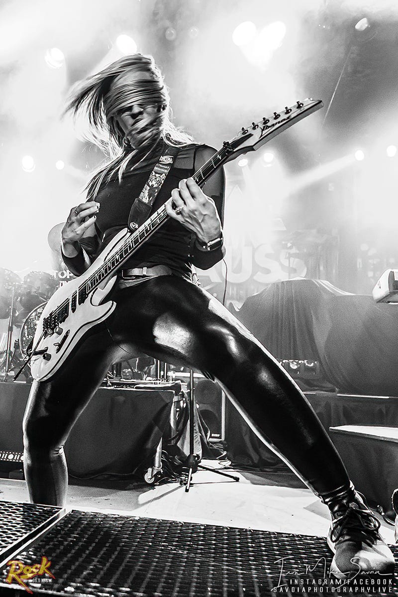 Nita Strauss - Showbox - Seattle, WA 12.3.23