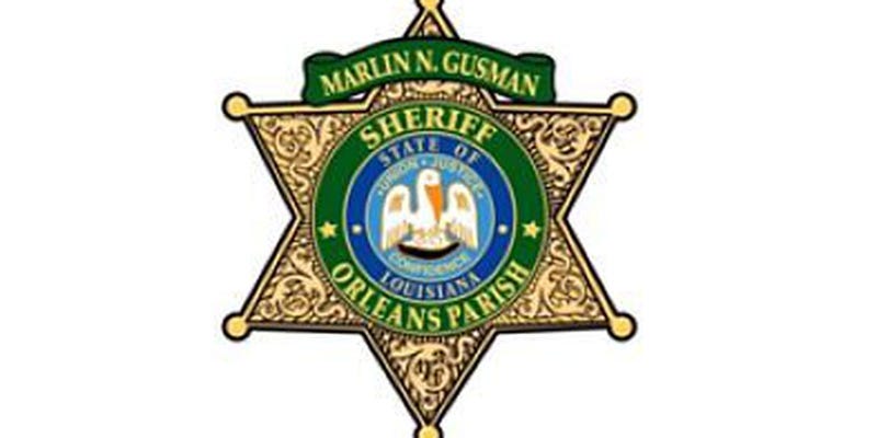 Sheriff's employee accused of bringing drugs to inmate